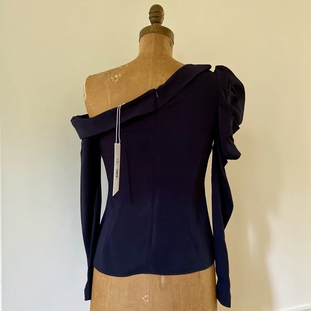 Cushnie et Ochs Navy One-Shoulder Gathered Sleeved Top NWT